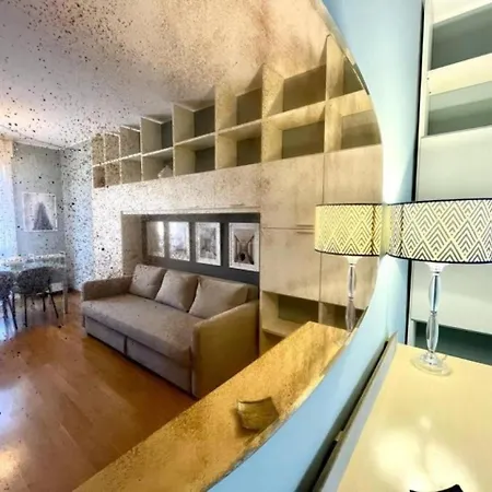 Apartment Maison Bleue- Romantic Flat,apt Near M1 -duomo 2 Fermate -centro Mailand